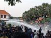 Penolakan RUU TNI di Grahadi Surabaya Berakhir Ricuh