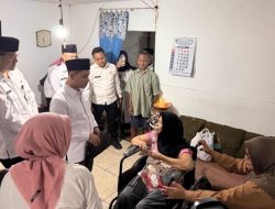 Wujudkan Keluarga Sejahtera, Pemkab Mojokerto Beri Bantuan Pangan – Kursi Roda