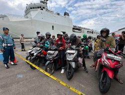 TNI AL Fasilitasi Mudik Gratis, Lanal Semarang Jajaran Koarmada II Sambut dan Lepas Pemudik di Pelabuhan Tanjung Emas