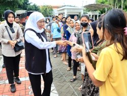 Gubernur Jatim Open House di Dua Tempat