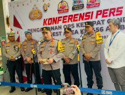 Tinjau Rest Area KM 456, Kapolri Instruksikan Jajaran Maksimal Beri Pelayanan dan Atur Lalin Arus Balik