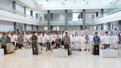 Ribuan Calon Jamaah Haji Kabupaten Kediri Ikuti Manasik dan Resmi Dilepas Menuju Tanah Suci