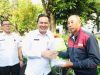 Permudah Petani Panen Pemkab Purwakarta Serahkan Mesin Perontok Padi