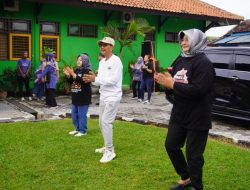 Plt Bupati Suroto Kagumi Semangat Warga Lansia