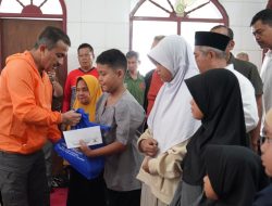 Walikota Jaksel Berikan Santunan Anak Yatim di Musala Nurul Jihad