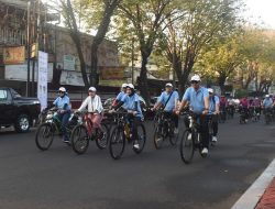 Tutup Rangkaian Muskomwil IV APEKSI Ke-13, Mbak Wali dan Para Kepala Daerah Gowes Bersama, Tanam Pohon dan Sebar Benih Ikan