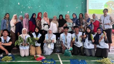 Mahasiswa UB Ajak Ibu Posyandu Ubah Limbah Rumah Tangga Jadi Komposter Bernilai Jual