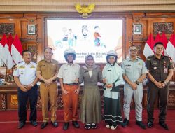 Ning Ita Ajak Pelajar Tertib Berlalu Lintas, Keselamatan Jadi Modal Masa Depan