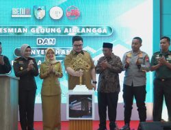 Resmikan Gedung Baru RSKK, Mas Dhito: Harus Diimbangi SDM Melayani