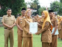 Mbak Wali Serahkan SK Kenaikan Pangkat 18 PNS, Tekankan Etika Dan Pelayanan Publik