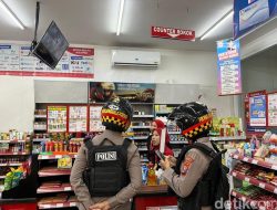 Polwan Jenggala Presisi Patroli Ramadhan di Pusat Keramaian Sidoarjo