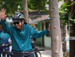 Tinjau Kawasan Perbatasan, Wali Kota Madiun Tekankan Kualitas Infrastruktur Penunjang Ekonomi saat Gowes Pagi
