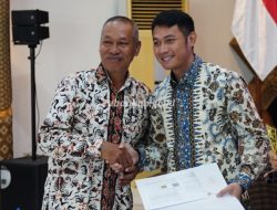 Bupati Tuban Serahkan SK Pensiun kepada 93 ASN, Apresiasi danDedikasi Pengabdian