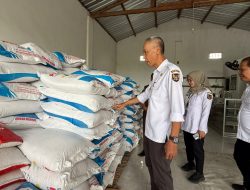 Sidak Toko Pupuk, Pemkot Kediri Pastikan Stok Pupuk Subsidi Aman dan Harga Sesuai HET