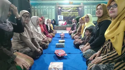 Peringatan Hari Kartini di Ndalem Pojok Kediri, Dari Doa Lintas Agama hingga Sarasehan Kebangsaan