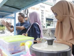 Dinas Perdagkum Ponorogo Kirimi “Surat Cinta”, Satpol PP yang Turun Tertibkan PKL