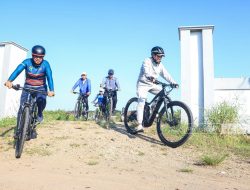 Tinjau RPH hingga SPPG dengan Gowes, Plt Wali Kota Soroti IPAL yang Belum Sesuai Standar