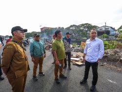 Usai Pengaspalan, Pemkot Surabaya Tata Fasilitas Pendukung di Jalan Kali Tebu