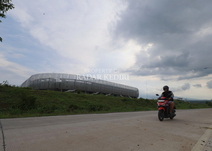 Pemkab Kediri Ngebut Tender Stadion GDJ Tahap III, Target Fisik Dimulai Juni