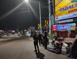 Patroli Dini Hari, Polsek Gurah Antisipasi Konvoi Suporter dan Balap Liar