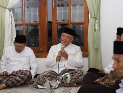 Bertempat di Kediaman Pengasuh Ponpes Al-Islahiyah Singosari, Bupati Malang Hadiri Peringatan 40 Hari Wafatnya Hj. Soelala