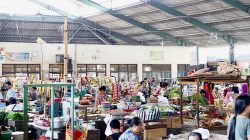 Guna Memastikan Stabilitas Harga dan Pasokan, Tim Polres Kediri Kota Lakukan Sidak di Pasar Setonobetek