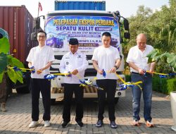 Tembus Pasar Amerika, Bupati Madiun Lepas Ekspor Perdana Sepatu PT GSI