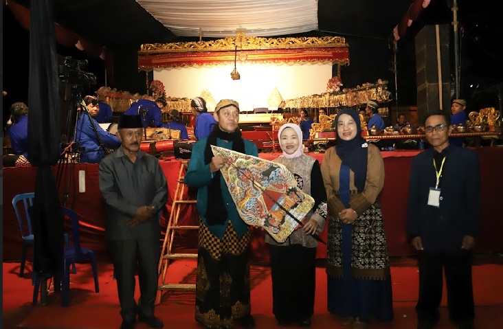 Wabup Malang : Semoga Desa Sumbertangkil Semakin Maju, Sejahtera, Budayannya tetap Lestari